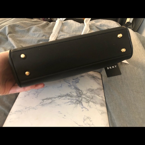 DKNY Camera Crossbody Bag Never Used! - Picture 5 of 8